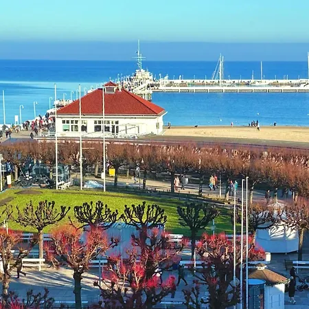 Home3city Kameralny דירה